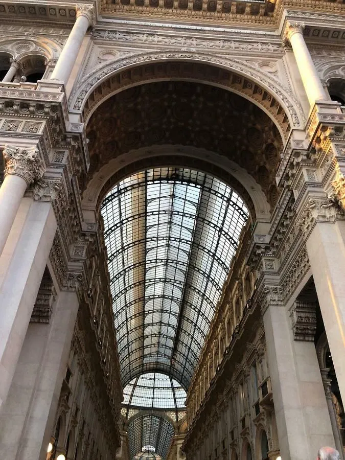 Joy House -Central City Near Metro Arco Della Pace Brera-Entire Apartment Perfect For Work & Play, Nightlife With Ac & Fast Wifi Welcome To The Cool Joy House! Milan